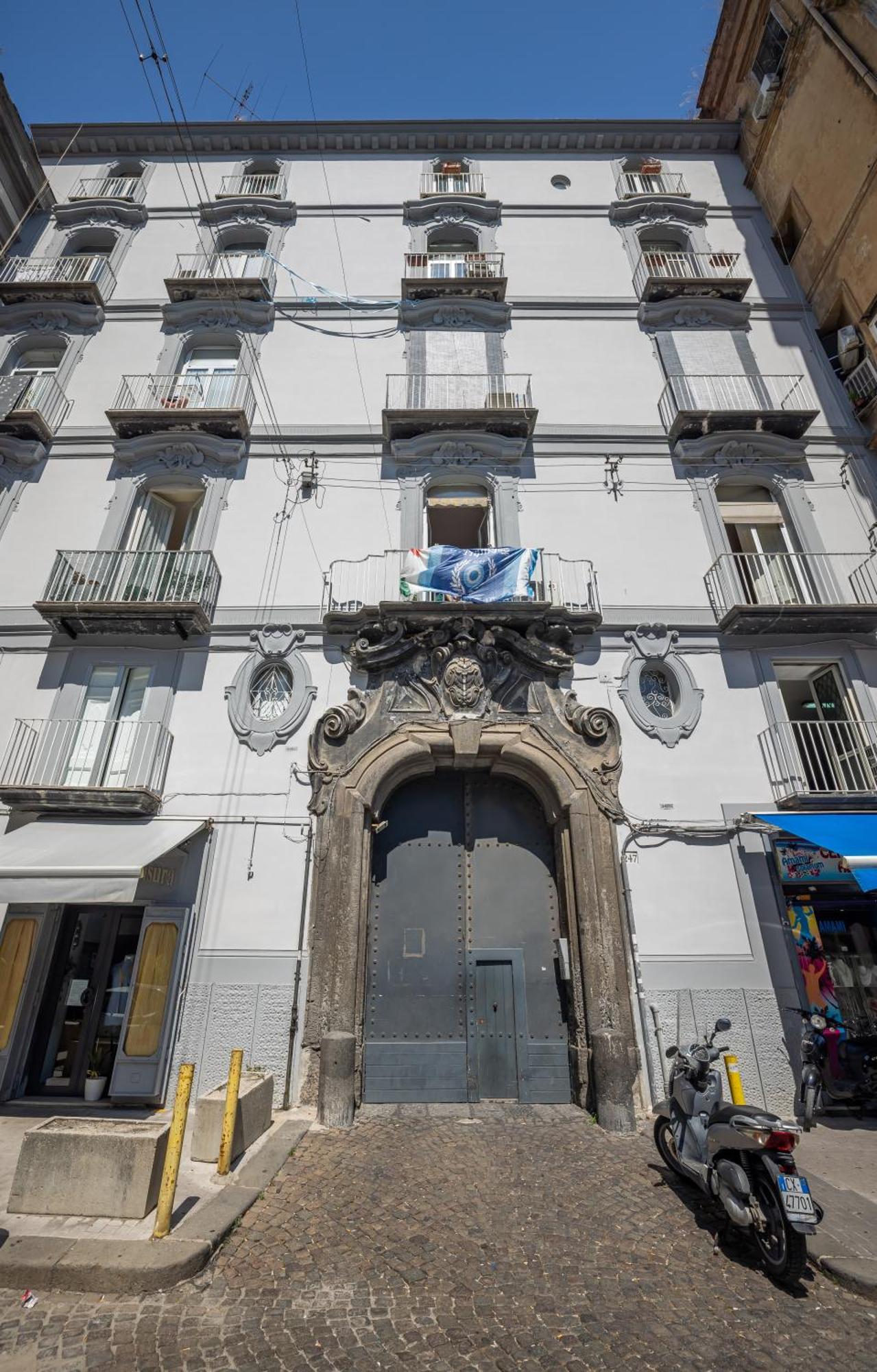 Napoli Squares Suites Exteriér fotografie