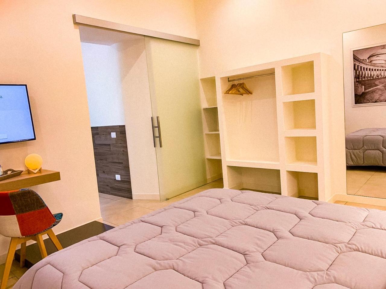 Napoli Squares Suites Exteriér fotografie
