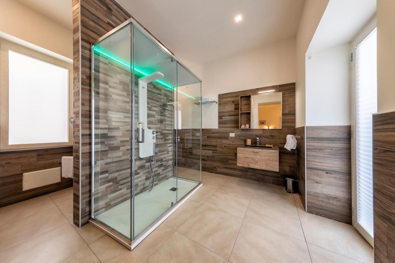 Napoli Squares Suites Exteriér fotografie